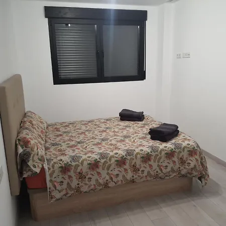 Modern & Sunny Near Valencia Daire *